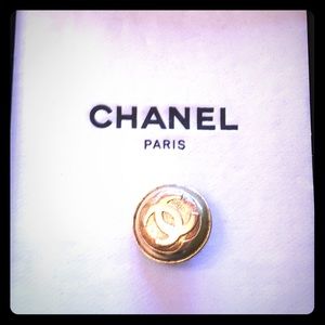 Gold tone Chanel button